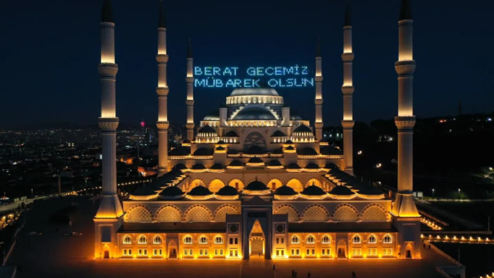 Berat Kandili yarın idrak edilecek