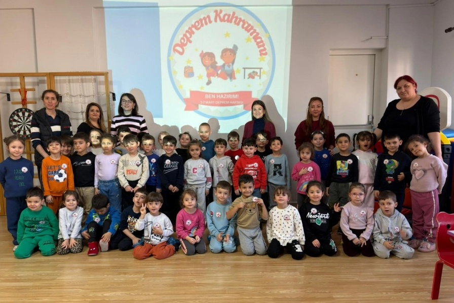 Miniklere deprem farkındalık at&ouml;lyesi