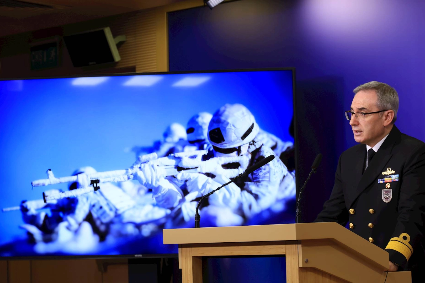 551 şahıs hududu ge&ccedil;emeden yakalandı