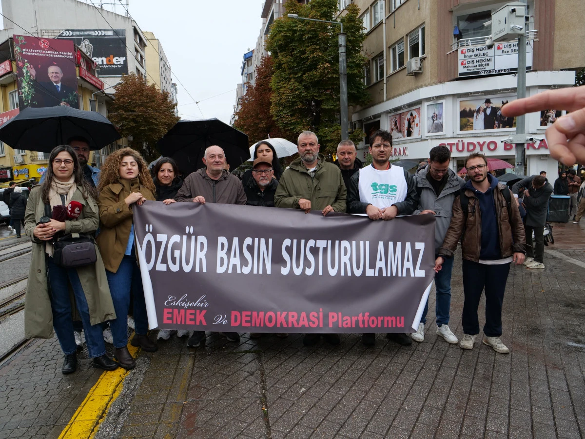 Basın h&uuml;rd&uuml;r, sans&uuml;r edilemez