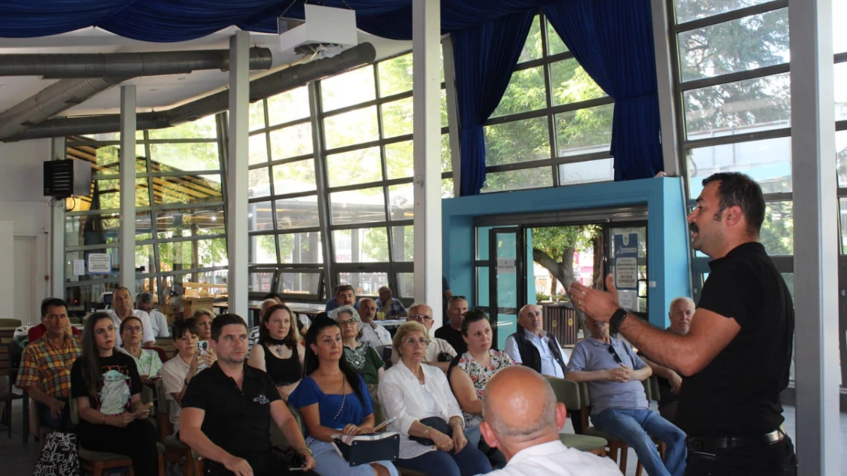 Bozuk düzeni CHP düzeltir!