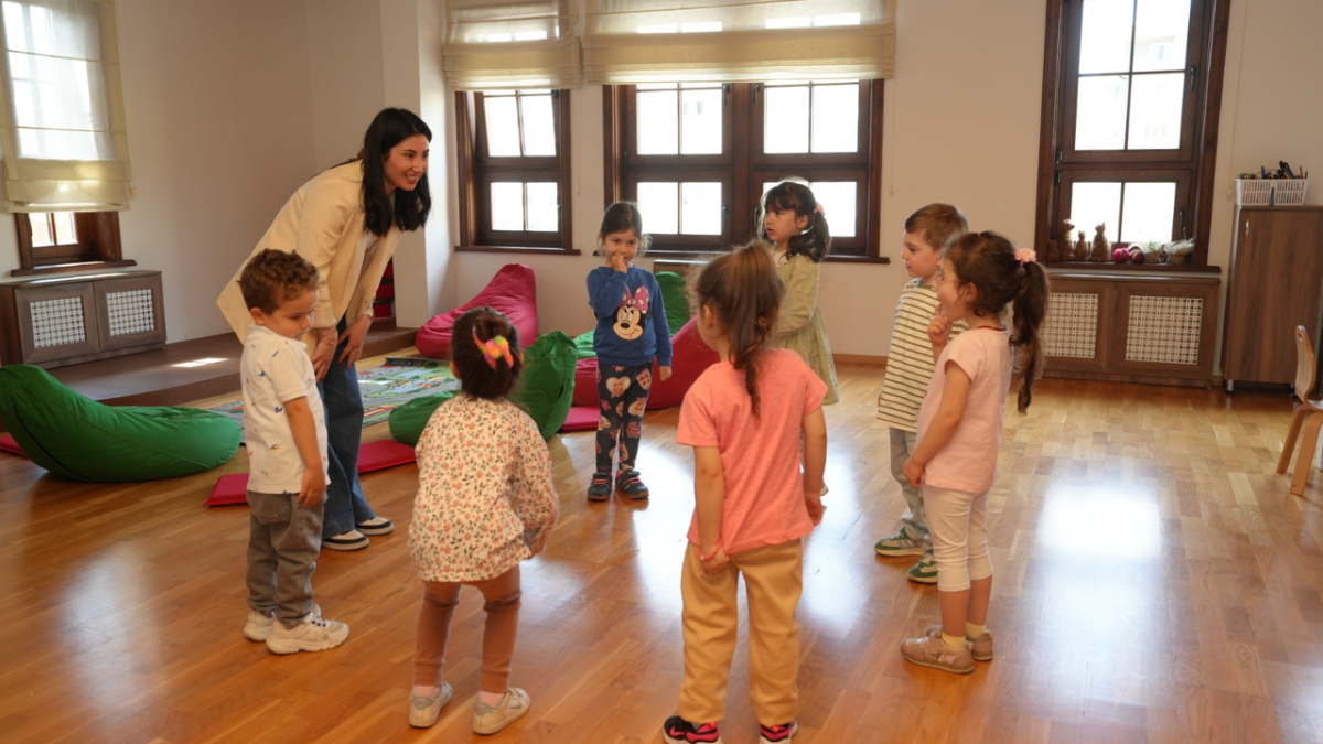 Çocuklara bayram hediyesi
