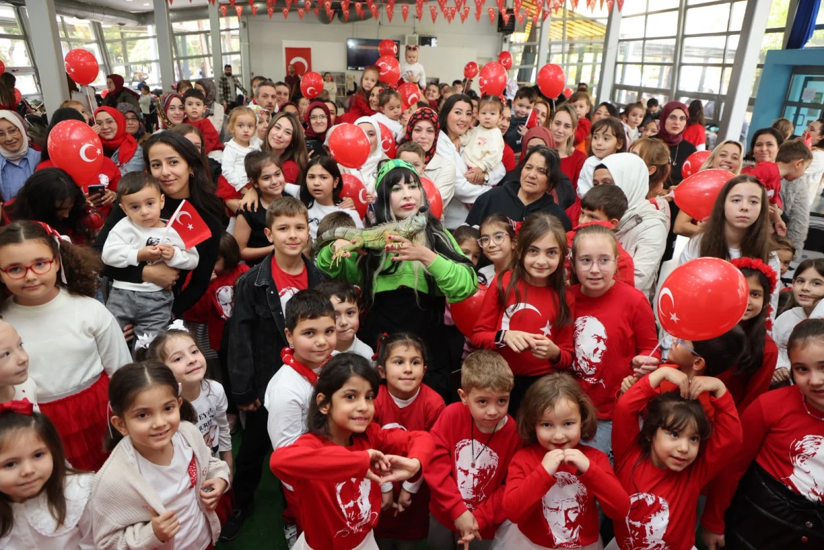 Cumhuriyet coşkusu Alaaddin Parkı&rsquo;na taşındı