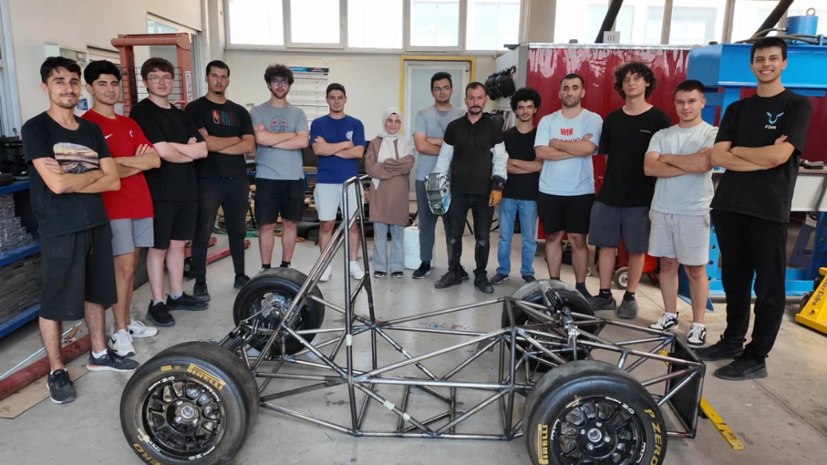 ESTÜ Racing hazır