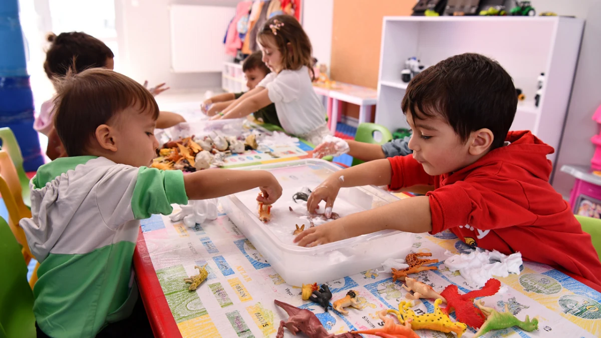 Hem öğreniyor hem eğleniyorlar