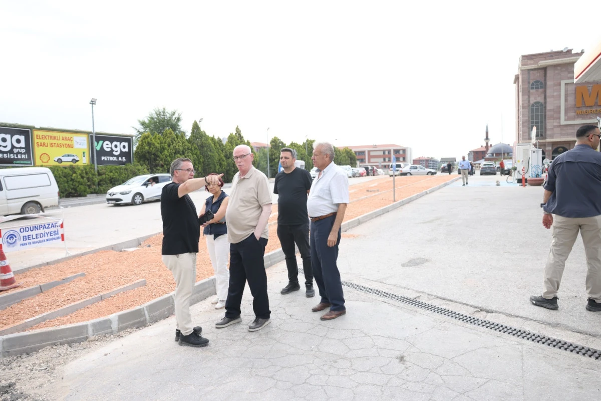 Odunpazarı Kızılyer&rsquo;de &ccedil;alışmalarını s&uuml;rd&uuml;r&uuml;yor