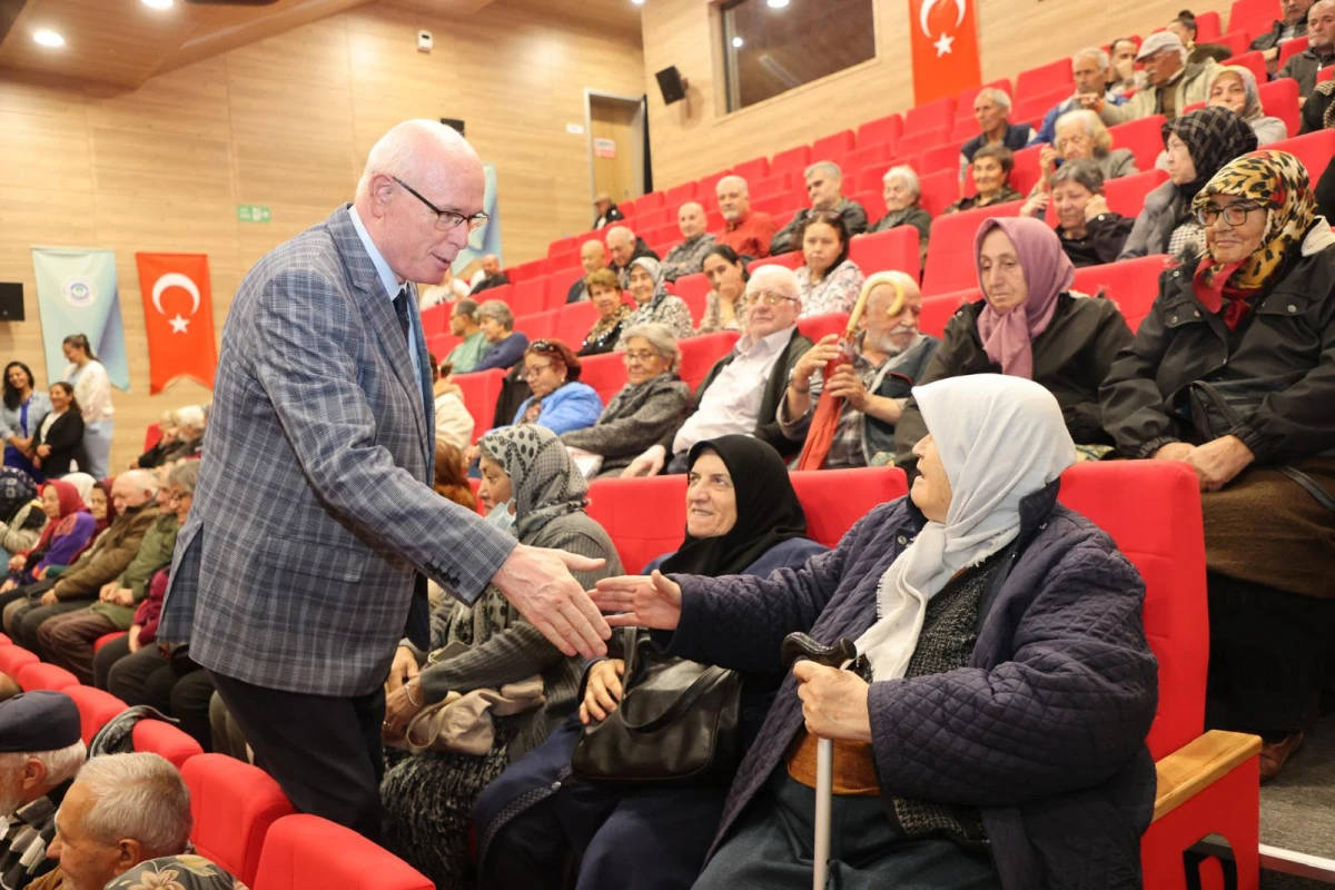 Odunpazarı&rsquo;nda Yaşlılar G&uuml;n&uuml; kutlandı