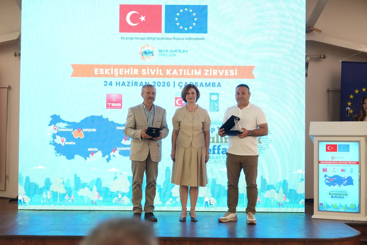 &Uuml;nl&uuml;ce, &ldquo;Eskişehir&rsquo;de g&uuml;&ccedil;l&uuml; bir sivil toplum var&rdquo;