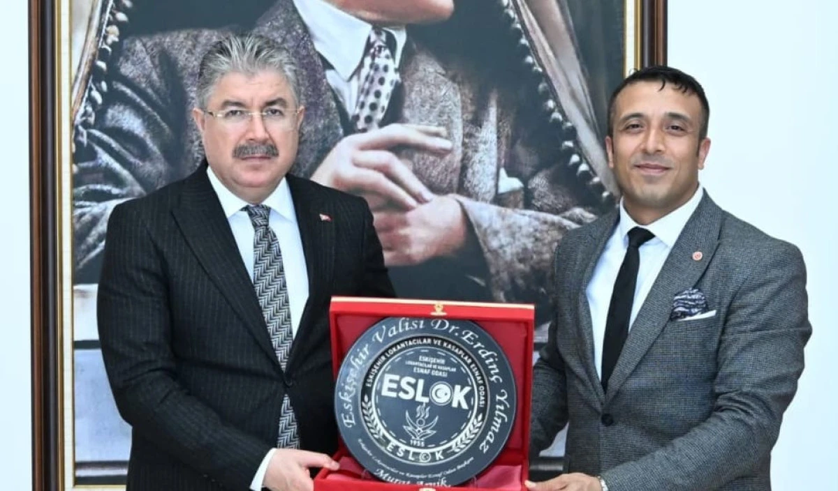 Vali Yılmaz&rsquo;la esnaf g&uuml;ndemi